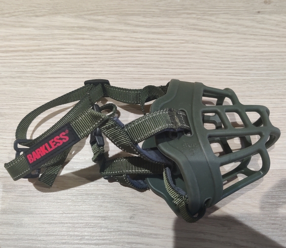 Barkless Dog Muzzle - Picture 2 of 3